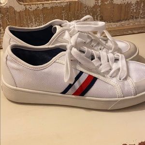 Tommy Hilfiger classic tennis shoes